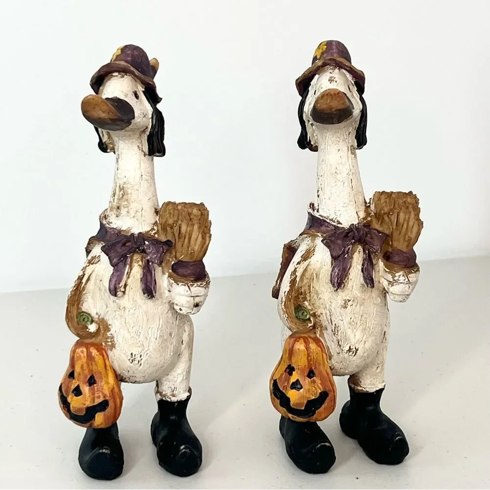 VTG Tii Collection Halloween Duck Witch Pumpkin Broom Resin Figurine Set Of Two